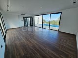 Girne Çatalköy Satılık 4+1 Infinity Havuzlu Modern Lüks Villa / Kapanmaz Deniz Manzarası