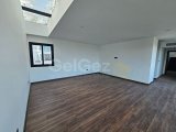 Girne Çatalköy Satılık 4+1 Infinity Havuzlu Modern Lüks Villa / Kapanmaz Deniz Manzarası