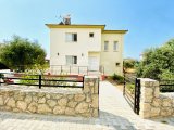 Girne'nin Alagadi 1 Bölgesinde Denize Yürüme Mesafesinde Satılık 2+1 Villa