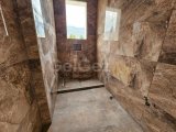 Girne Edremit Satılık 4+1 Havuzlu Modern Villa / Takasa açık