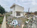 Girne Edremit Satılık 4+1 Havuzlu Modern Villa / Takasa açık