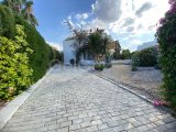 Esentepe Bölgesinde Denize Yürüme Mesafesinde Satılık 3+1 Villa