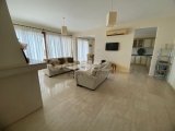 Esentepe Bölgesinde Denize Yürüme Mesafesinde Satılık 3+1 Villa
