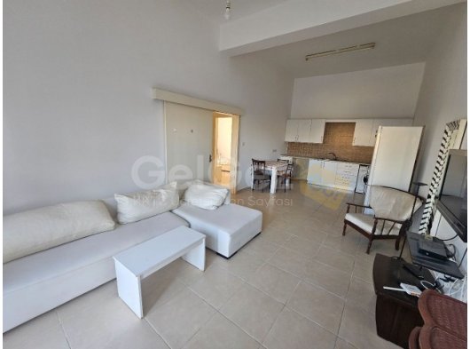 Girne Karaoğlanoğlu Kiralık 2+1 Eşyalı Daire