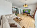 Girne Lapta'da Elit Life Sitesinde Satılık 2+1 Geniş Daire