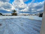 Girne Lapta'da Elit Life Sitesinde Satılık 2+1 Geniş Daire