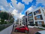 Girne Lapta'da Elit Life Sitesinde Satılık 2+1 Geniş Daire