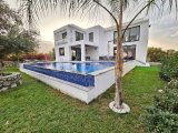 Girne Ozanköy Muhteşem Satılık 4+1 Villa / Özel Havuz / 710m2 Arsa Alanı