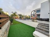Girne Ozanköy Muhteşem Satılık 4+1 Villa / Özel Havuz / 710m2 Arsa Alanı