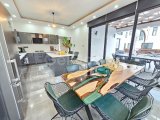 Girne Ozanköy Muhteşem Satılık 4+1 Villa / Özel Havuz / 710m2 Arsa Alanı