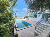 Girne Ozanköy Türk tapulu 4+2 Villa / Yarısı Peşin Kalan 84 ay Faizsiz Ödeme