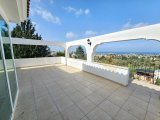 Girne Ozanköy Türk tapulu 4+2 Villa / Yarısı Peşin Kalan 84 ay Faizsiz Ödeme