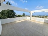 Girne Ozanköy Türk tapulu 4+2 Villa / Yarısı Peşin Kalan 84 ay Faizsiz Ödeme