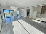 Girne Yeşiltepe'de Satılık 3+1 Geniş İkiz Villa
