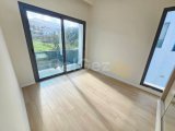 Girne Yeşiltepe'de Satılık 3+1 Geniş İkiz Villa