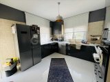 Girne Alsancak Yeşiltepe'de Satılık 4+1 Geniş Villa