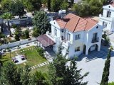 Girne Alsancak Yeşiltepe'de Satılık 4+1 Geniş Villa