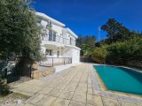 Girne Bellapais Satılık 3+1 havuzlu villa