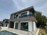 Girne Çatalköy'de Özel Havuzlu 3+1 Villa Satılık