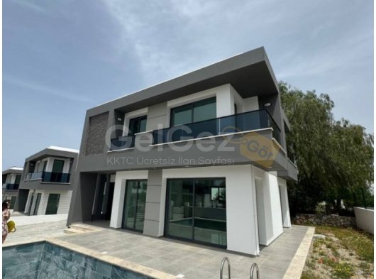 Girne Çatalköy'de Özel Havuzlu 3+1 Villa Satılık