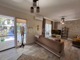 Girne Merkez'de Kiralık 3+1 Villa