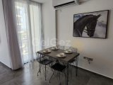 Girne Merkez'de Modern 1+0 Daire, Yüzme Havuzlu ve Güvenlikli Site!