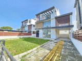 Girne Karaoğlanoğlu Satılık 3+1 Triplex Villa/ Yarısı Peşin Kalan 60 ay Faizsiz Ödeme Fırsatı