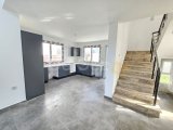 Girne Karaoğlanoğlu Satılık 3+1 Triplex Villa/ Yarısı Peşin Kalan 60 ay Faizsiz Ödeme Fırsatı