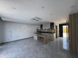 Girne Karşıyaka'da 2+1 satılık Town House