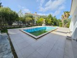 Girne Ozanköy Satılık 4+1 Havuzlu Villa / Türk Tapu / Yarısı Peşin Kalan 84 ay Faizsiz Ödeme