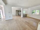 Girne Ozanköy Satılık 4+1 Havuzlu Villa / Türk Tapu / Yarısı Peşin Kalan 84 ay Faizsiz Ödeme