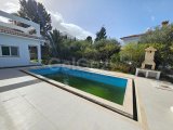 Girne Ozanköy Satılık 4+1 Havuzlu Villa / Türk Tapu / Yarısı Peşin Kalan 84 ay Faizsiz Ödeme