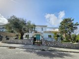 Girne Ozanköy Satılık 4+1 Havuzlu Villa / Türk Tapu / Yarısı Peşin Kalan 84 ay Faizsiz Ödeme