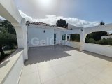 Girne Ozanköy Satılık 4+1 Havuzlu Villa / Türk Tapu / Yarısı Peşin Kalan 84 ay Faizsiz Ödeme