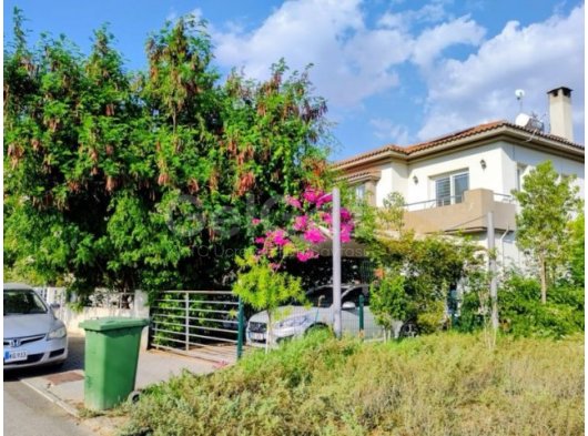 LEFKOŞA’nın EN NEZİH SEMTİ YENİKENT’de VİLLALAR BÖLGESİNDE SOLAR SİSTEMLİ 2+1 ENSUITE KİRALIK VİLLA