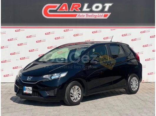 Honda Fit 1.3 Full Paket(Tek Şahıs)