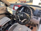Mitsubishi L200 Trojan ( En Dolu Paket)