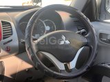Mitsubishi L200 Trojan ( En Dolu Paket)