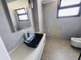 Lapta’da Denize Yürüme Mesafesinde Panoramik Manzaralı Lüks 4+1 Villa