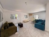 Girne Alsancak'ta Satılık Şık 3+1 Villa - Deniz Manzarası ve Bahçe Keyfi!