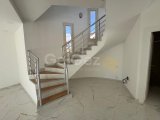 Girne Alsancak'ta 3+1 Satılık Villa