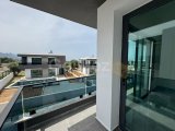 Girne Çatalköy'de Özel Havuzlu 3+1 Villa Satılık