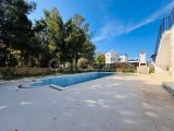 Girne Karşıyaka'da 3+1 satılık müstakil villa