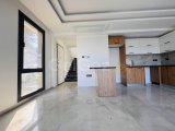 Lapta’da Bestmar Yakınında Satılık, Deniz Manzaralı 3+1 Lüks Townhouse