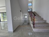 Girne Yeşiltepe'de 3+1 Satılık İkiz Villa