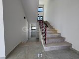 Girne Yeşiltepe'de 3+1 Satılık İkiz Villa
