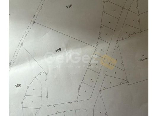MUTLUYAKA 11.470 M2 İMARLI RESMİ YOLU MEVCUT