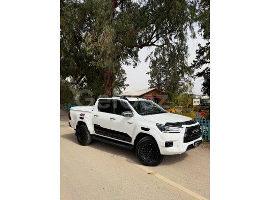 2020 Model Otomatik Toyota Hilux