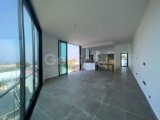 GİRNE / ÇATALKÖY ‘DE DAĞ VE DENİZ MANZARALI FULL EŞYALI HUZUR DOLU BİR KONUMDA HAVUZLU LÜKS VİLLA