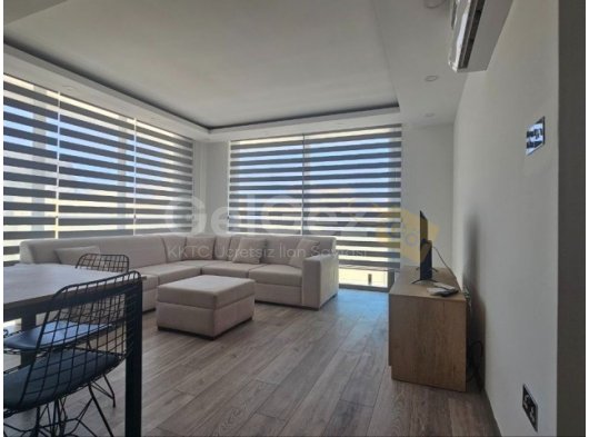 Girne Merkez'de Lüks Ful Eşyalı 2+1 Daire Fırsatı!